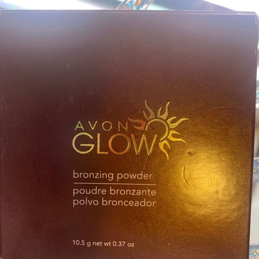 Avon Glow Bronzing Powder